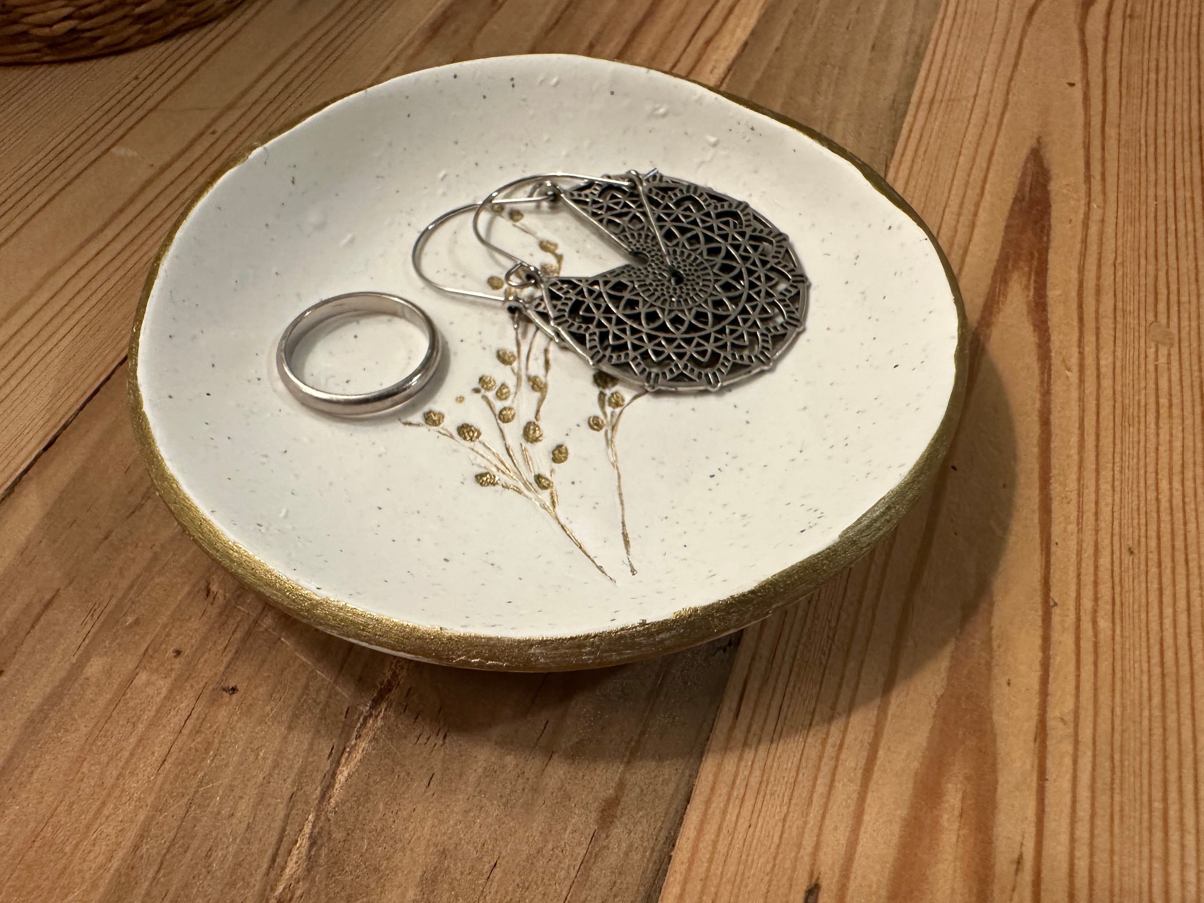 Artemis White & Gold - Handcrafted Trinket Dish